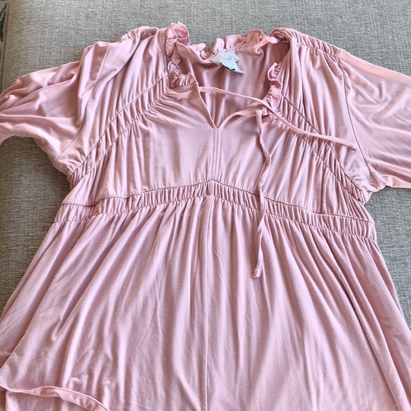 Ladies blouse - Picture 3 of 4